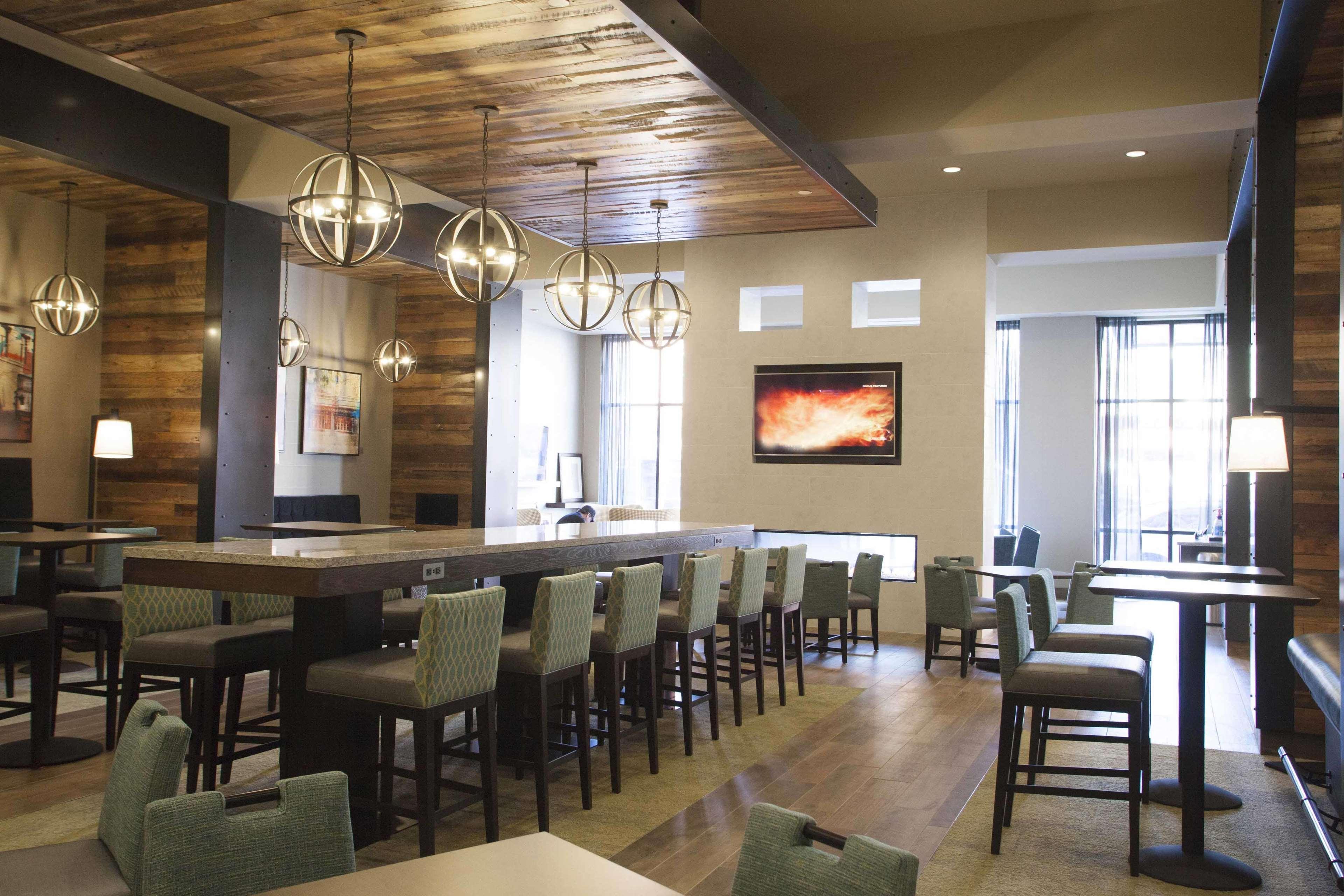 Hampton Inn & Suites St. Paul Downtown Saint Paul Exteriör bild