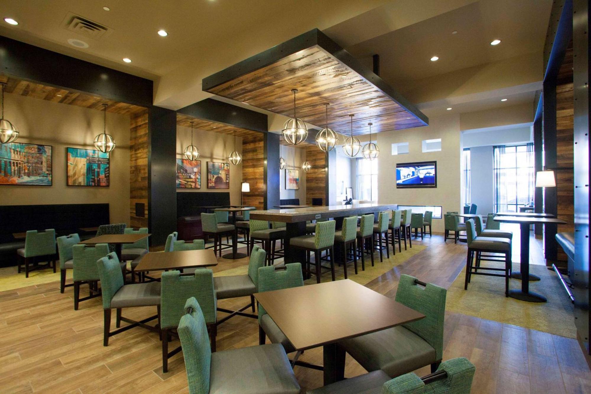 Hampton Inn & Suites St. Paul Downtown Saint Paul Exteriör bild